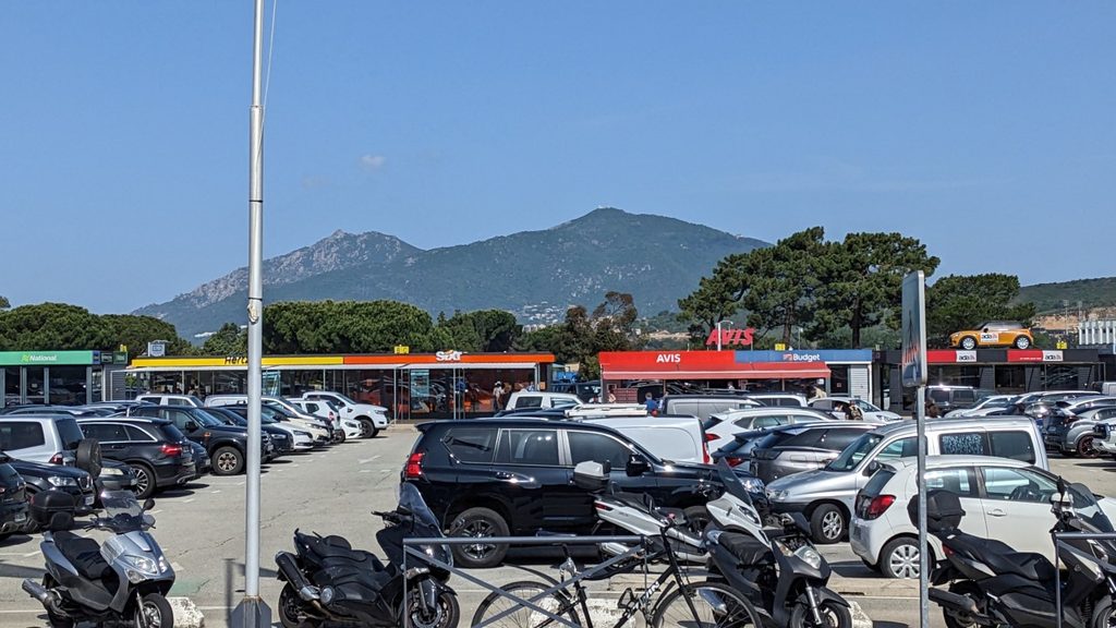 Louer une voiture à l'aéroport d'Ajaccio